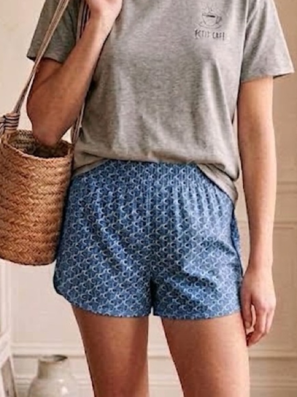 GAP Fit Colorful Geometric Printed Blue & Teal Tonal Workout Running Shorts